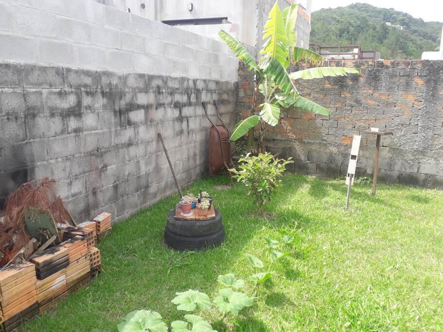 Casa Proximo A Praias, Trilhas E Cachoeiras. Гаропаба Екстер'єр фото